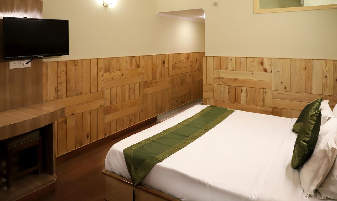 Oyo 22075 Hotel Bali Palace Katra  Luaran gambar