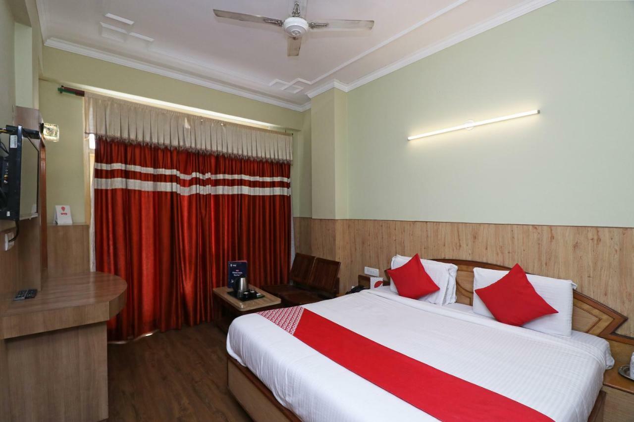 Oyo 22075 Hotel Bali Palace Katra  Luaran gambar