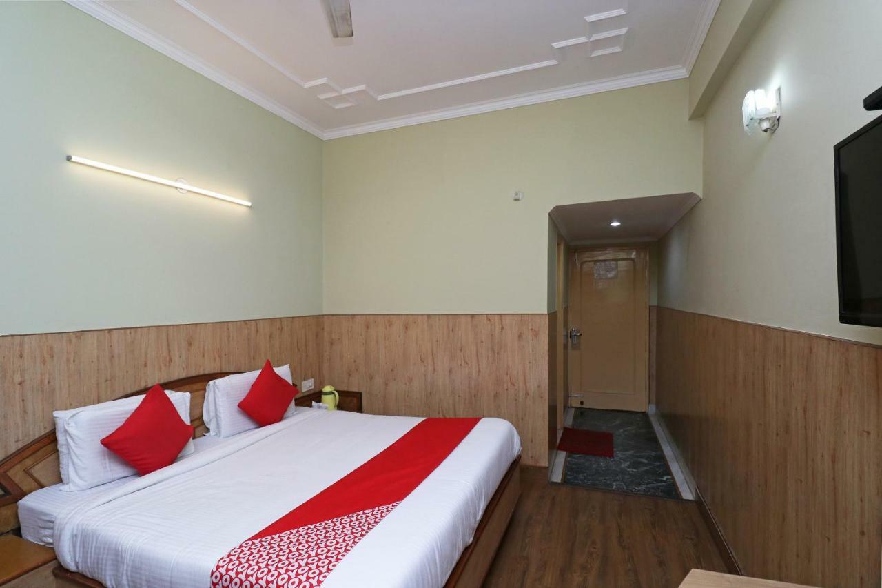 Oyo 22075 Hotel Bali Palace Katra  Luaran gambar