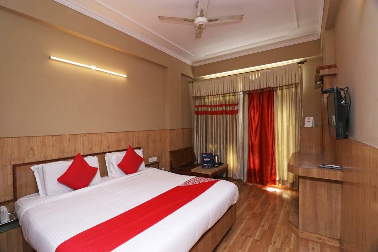 Oyo 22075 Hotel Bali Palace Katra  Luaran gambar